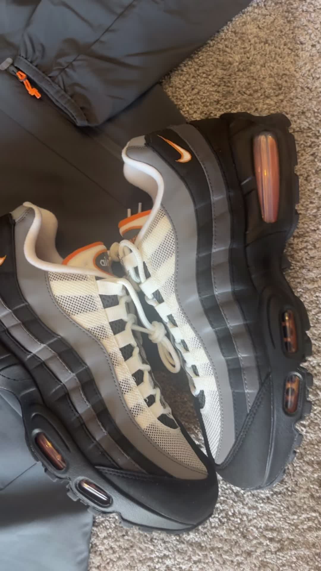 @Kicktradez 👟