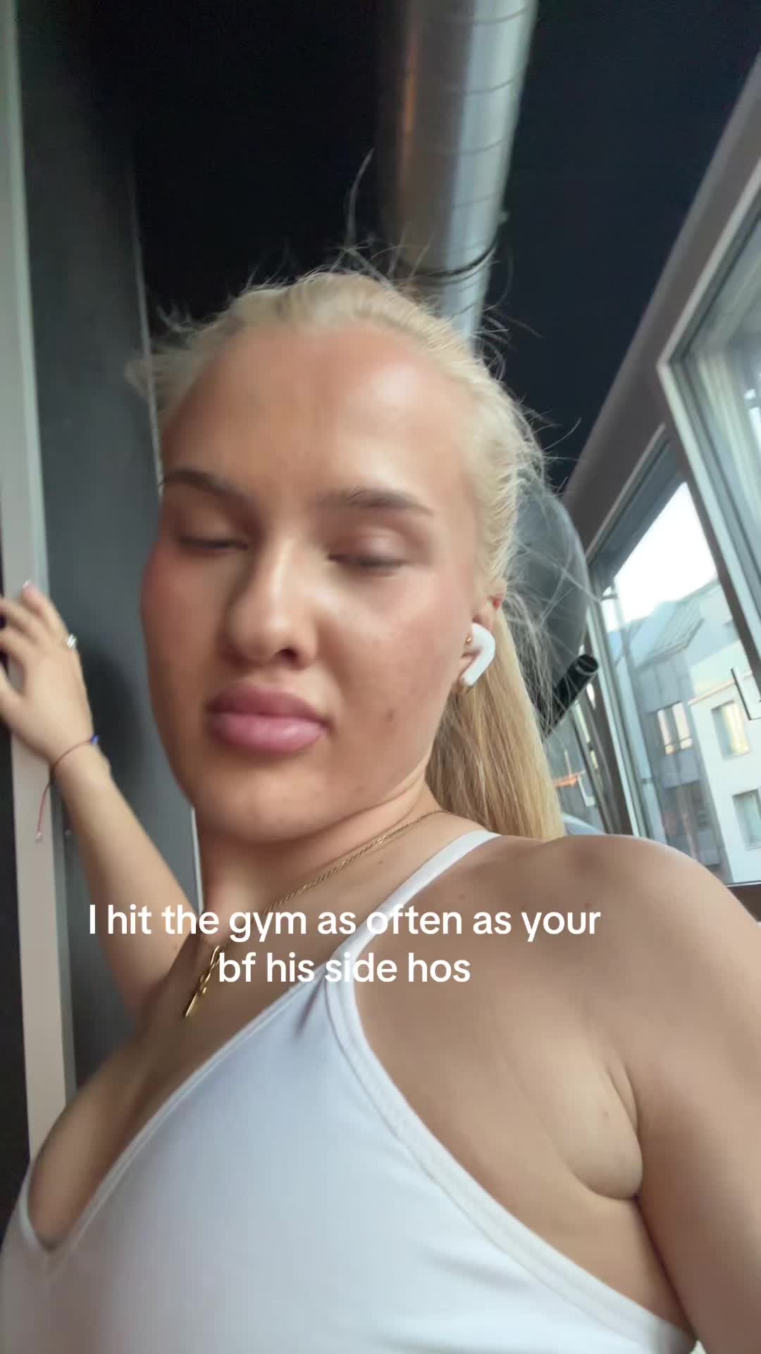 @Stella