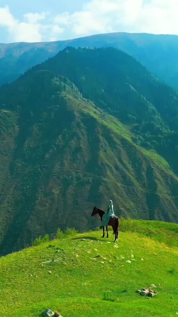 @𝓝𝓪𝔃🕊️