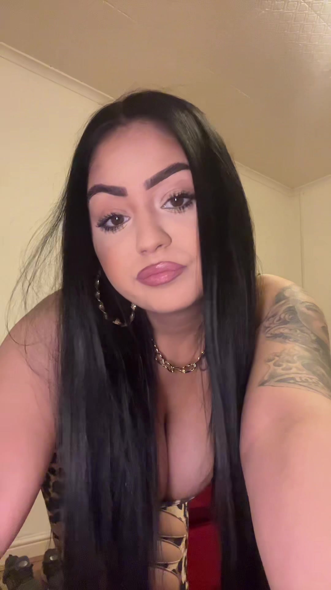 @danielaaa_elenaaa