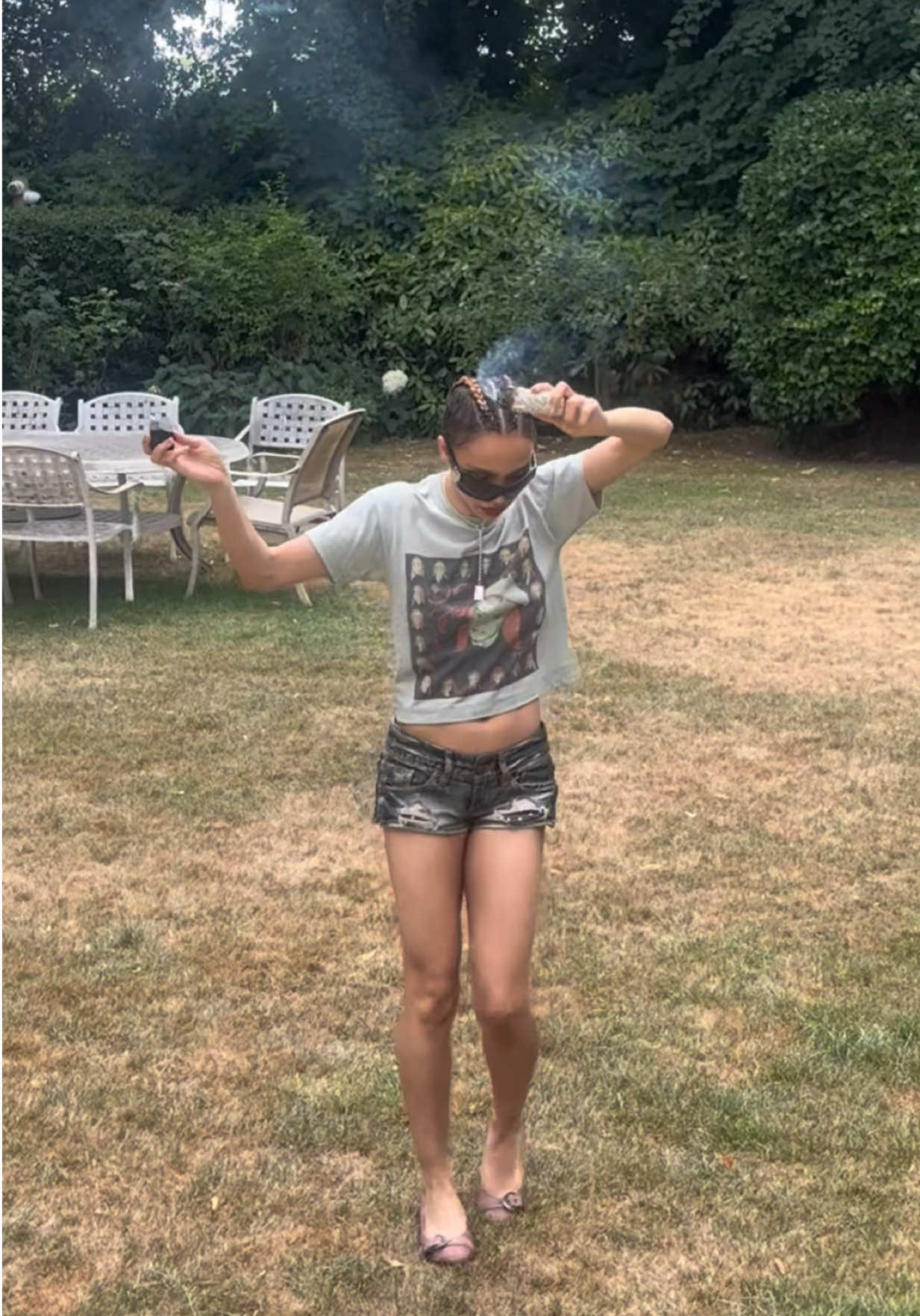 @FKA twigs