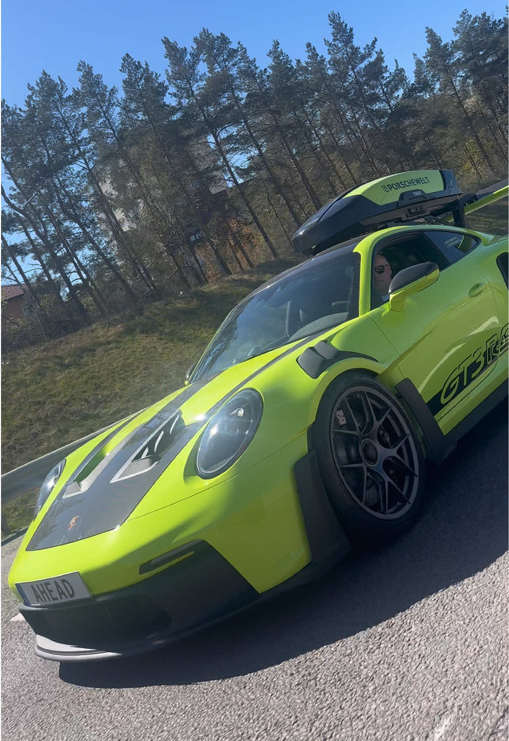 @Porschewelt