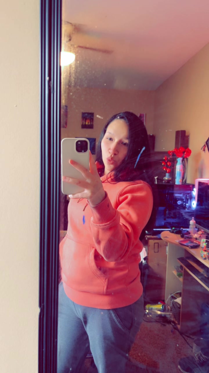@jocelynjanell