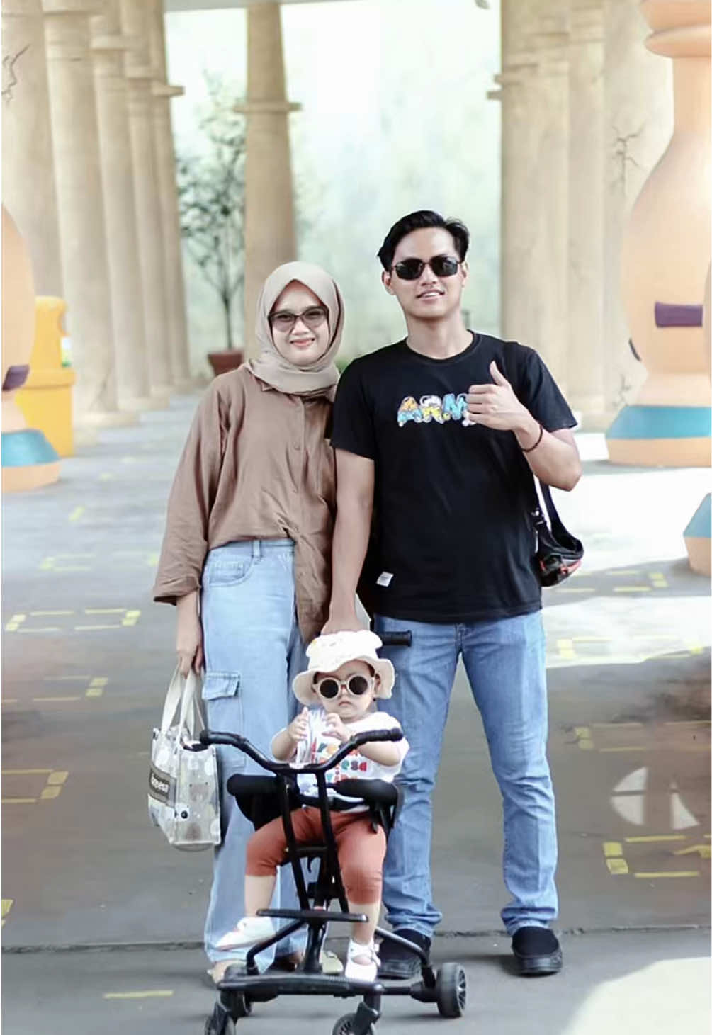 @Riswa️🐝