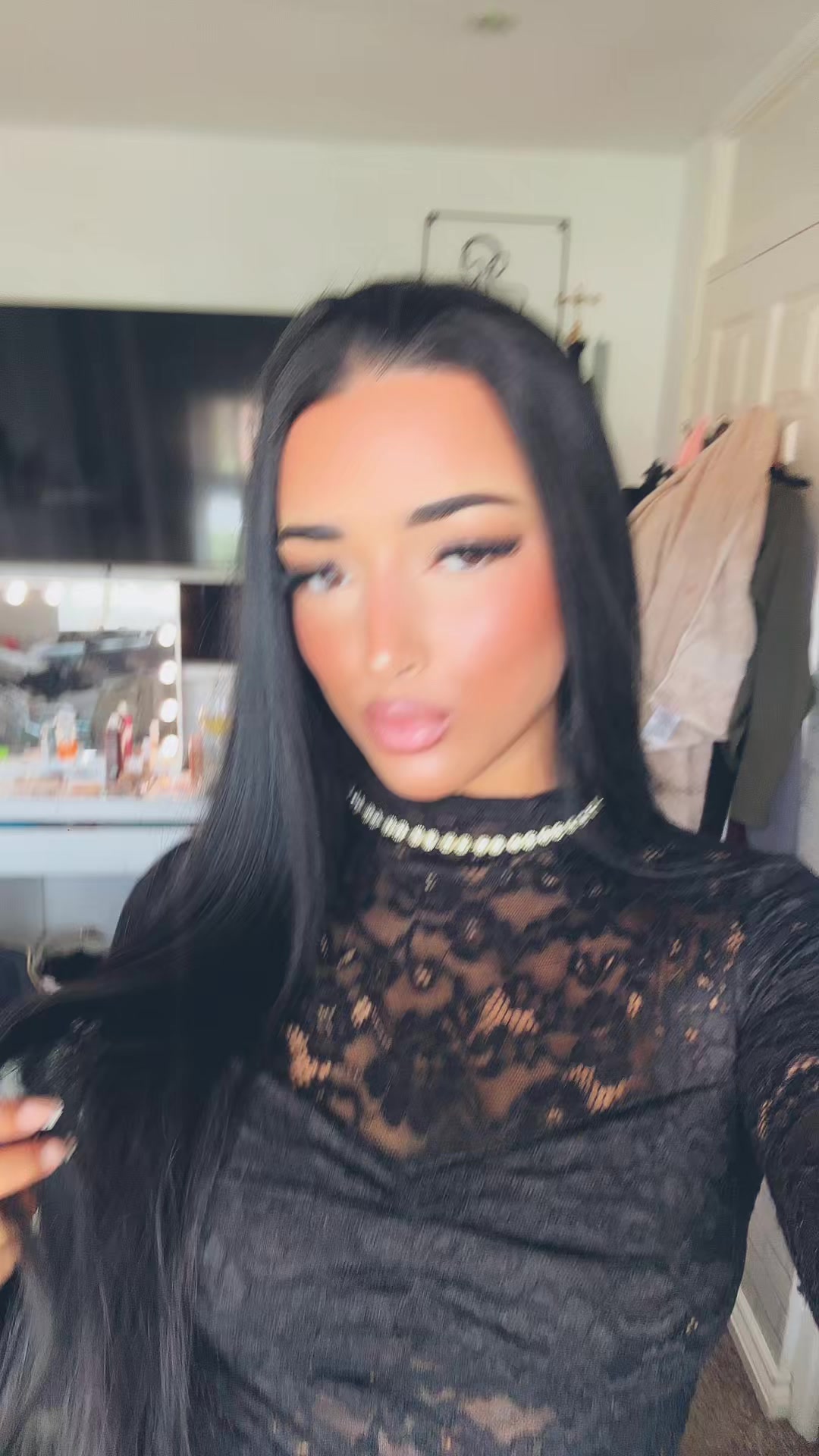 @👸🏽