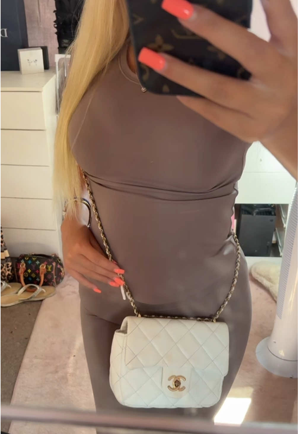 @🍒𝐋𝐞𝐱𝐢.𝐋𝐞𝐚𝐡xo