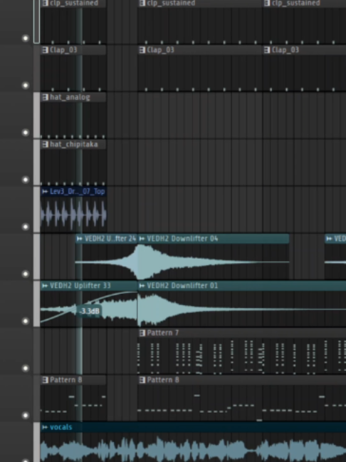 @𝙆𝙍𝘼𝙕𝙔𝘾𝙃𝙍𝙄𝙎🎹
