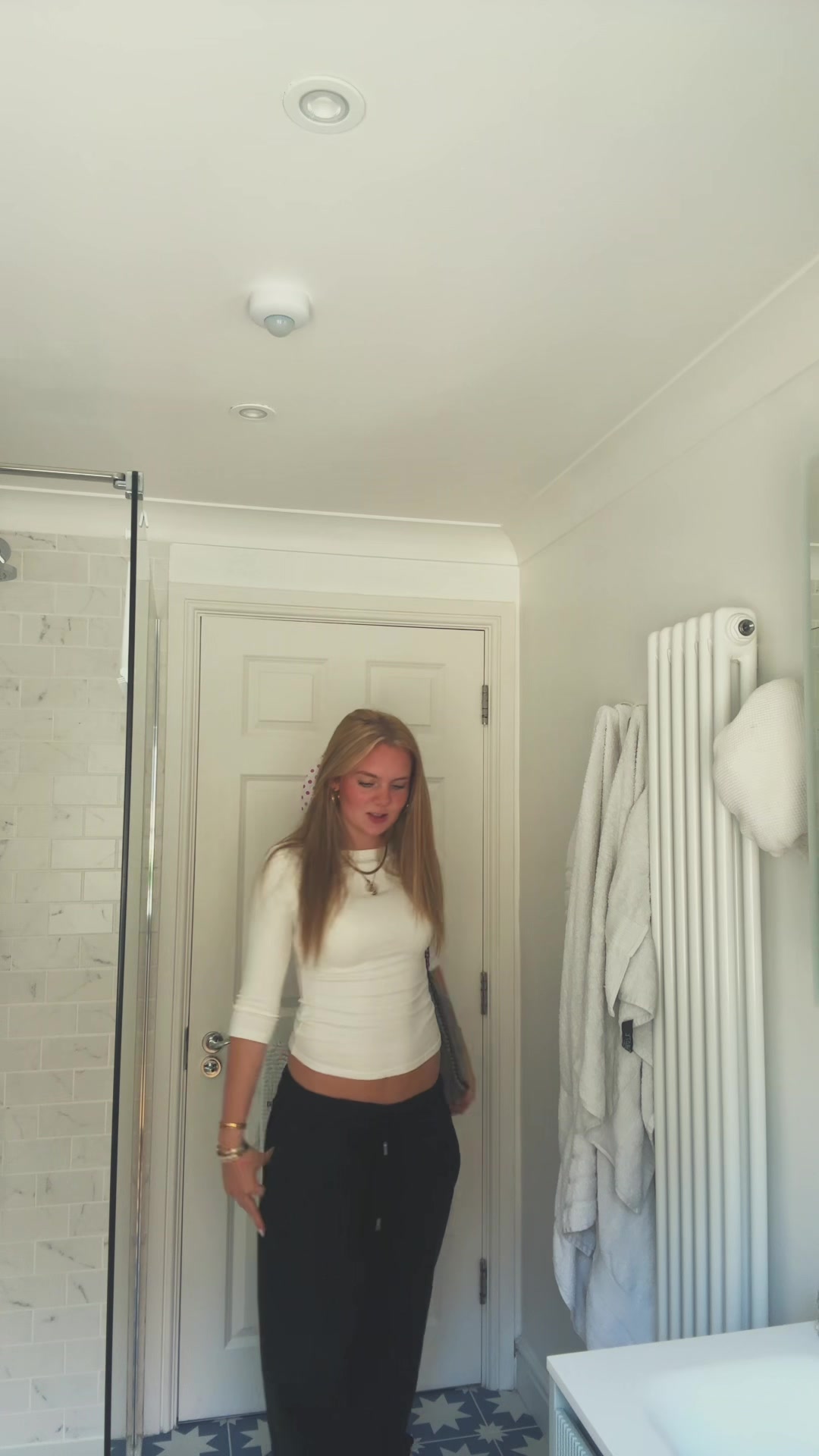 @hollymacespam