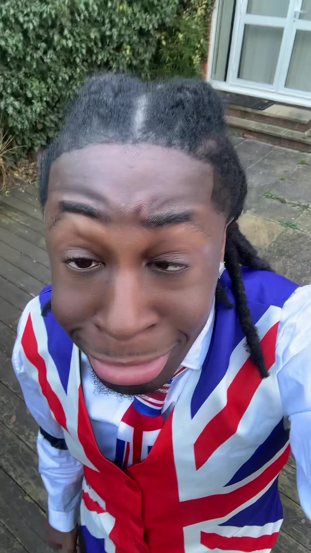 @WhyDee