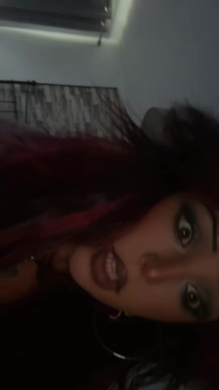 @🕷️🖤Bella🖤🕷️