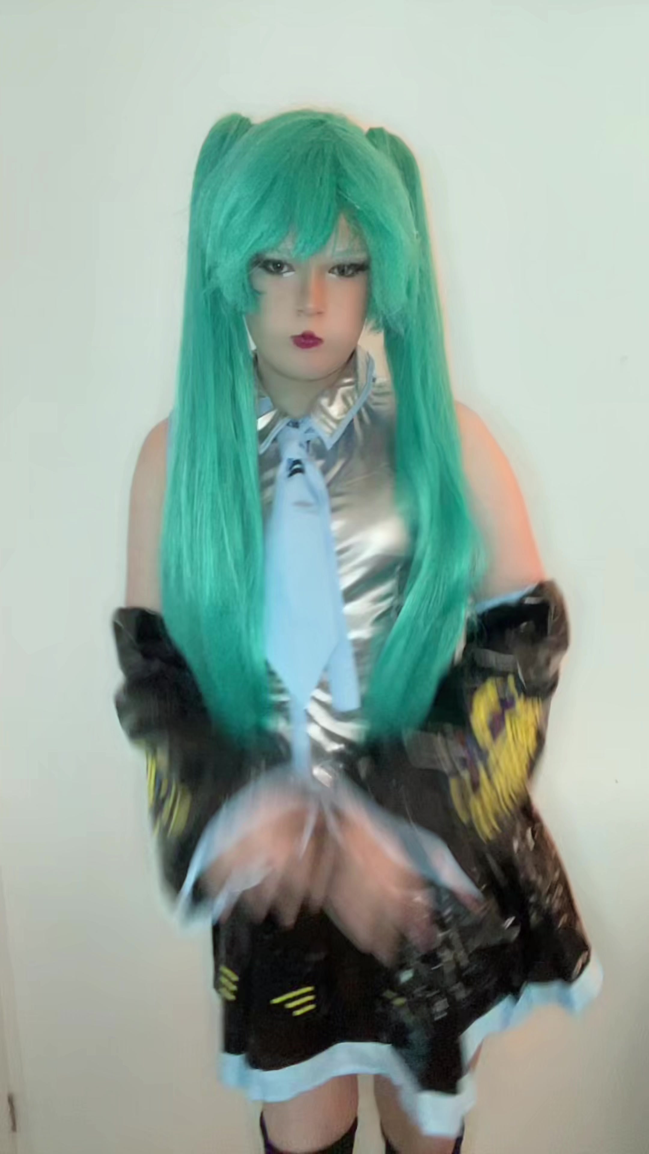 @hariicos