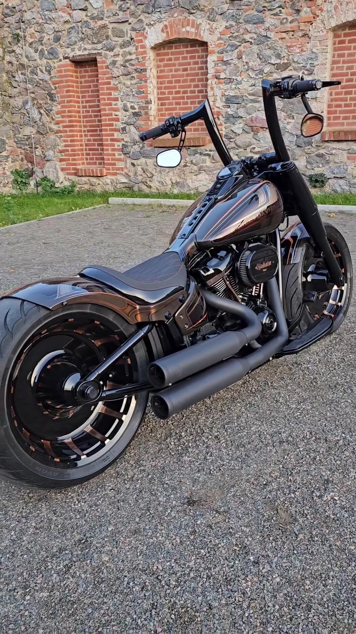 @Harley_Davidson_Lifestyle