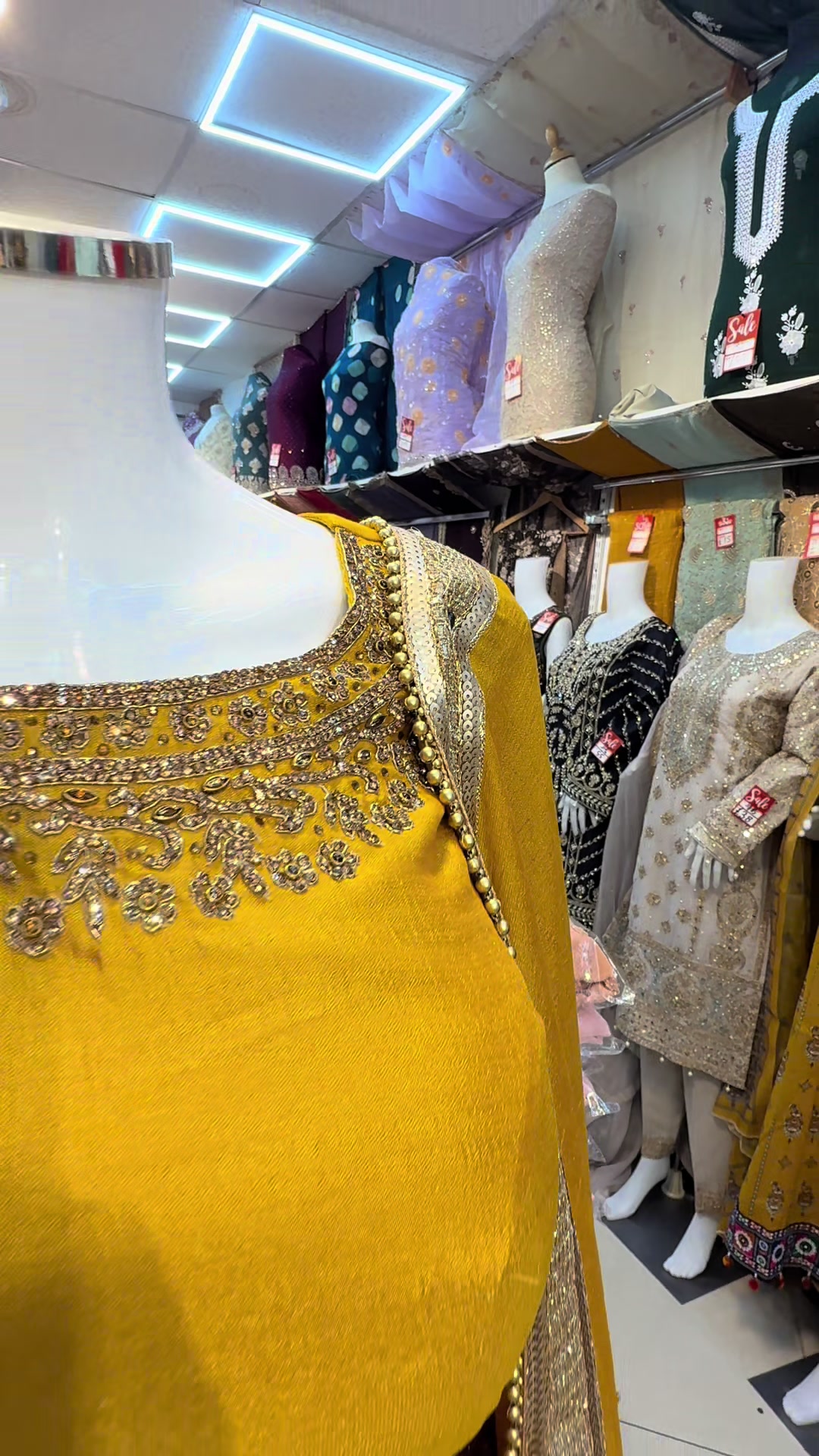 @khantextile1