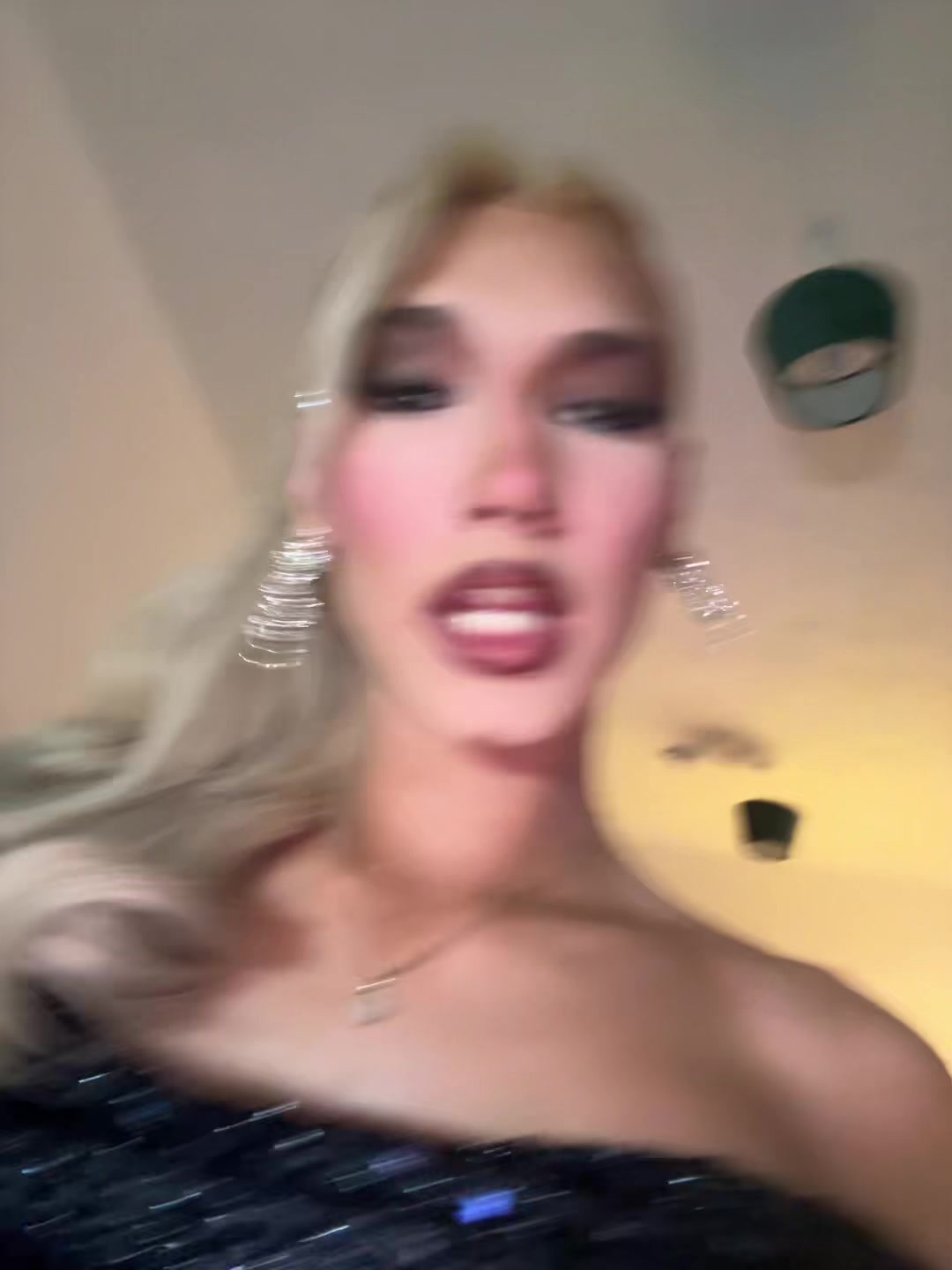 @່