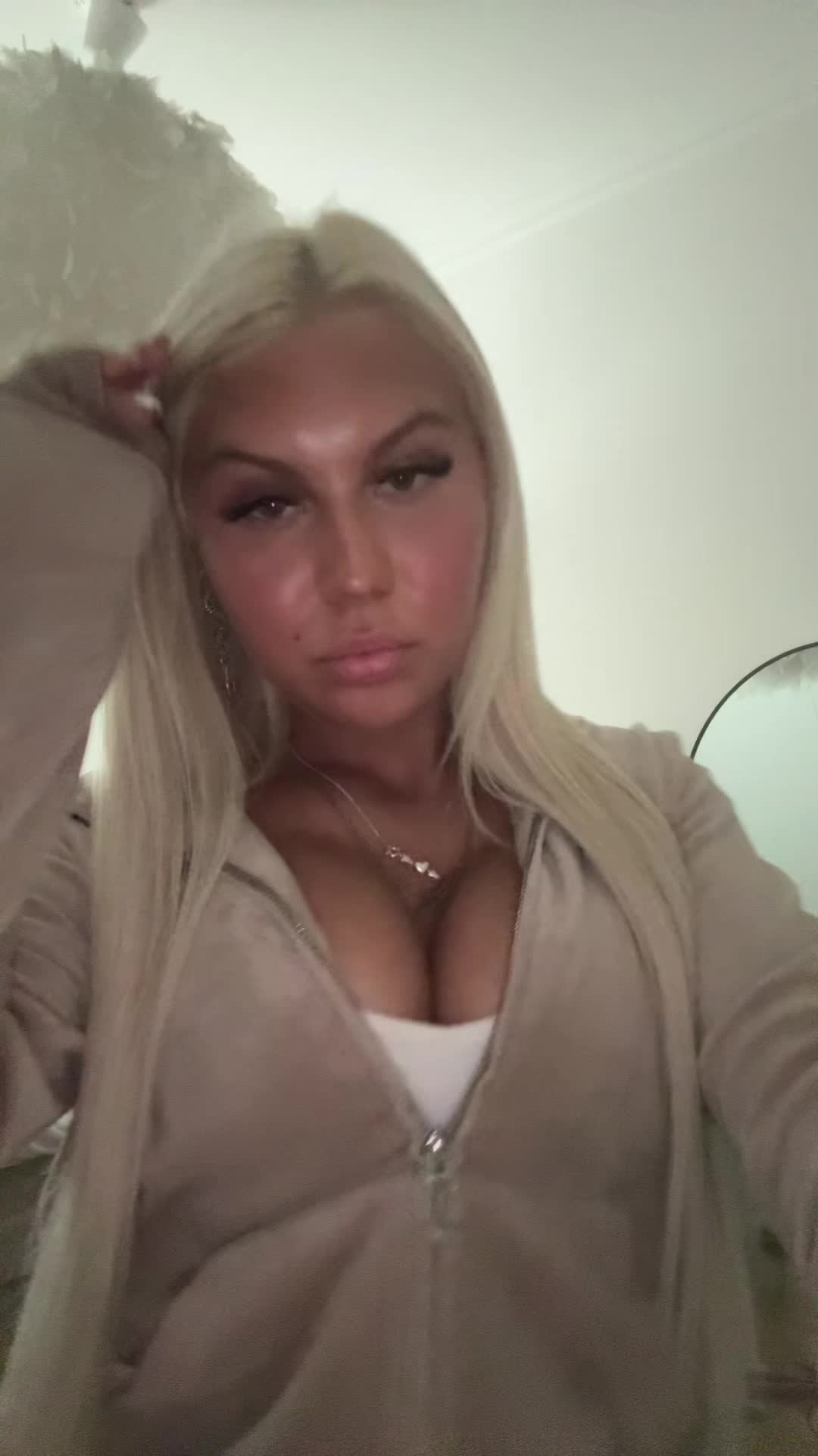 @Olivia Goj
