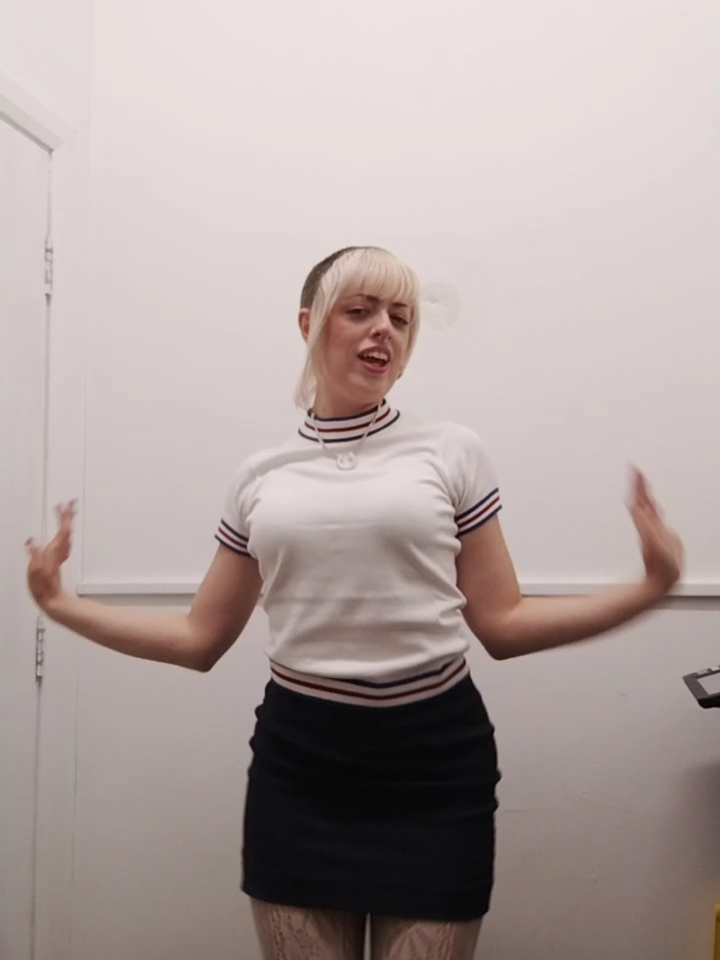 @Dolly🕸️
