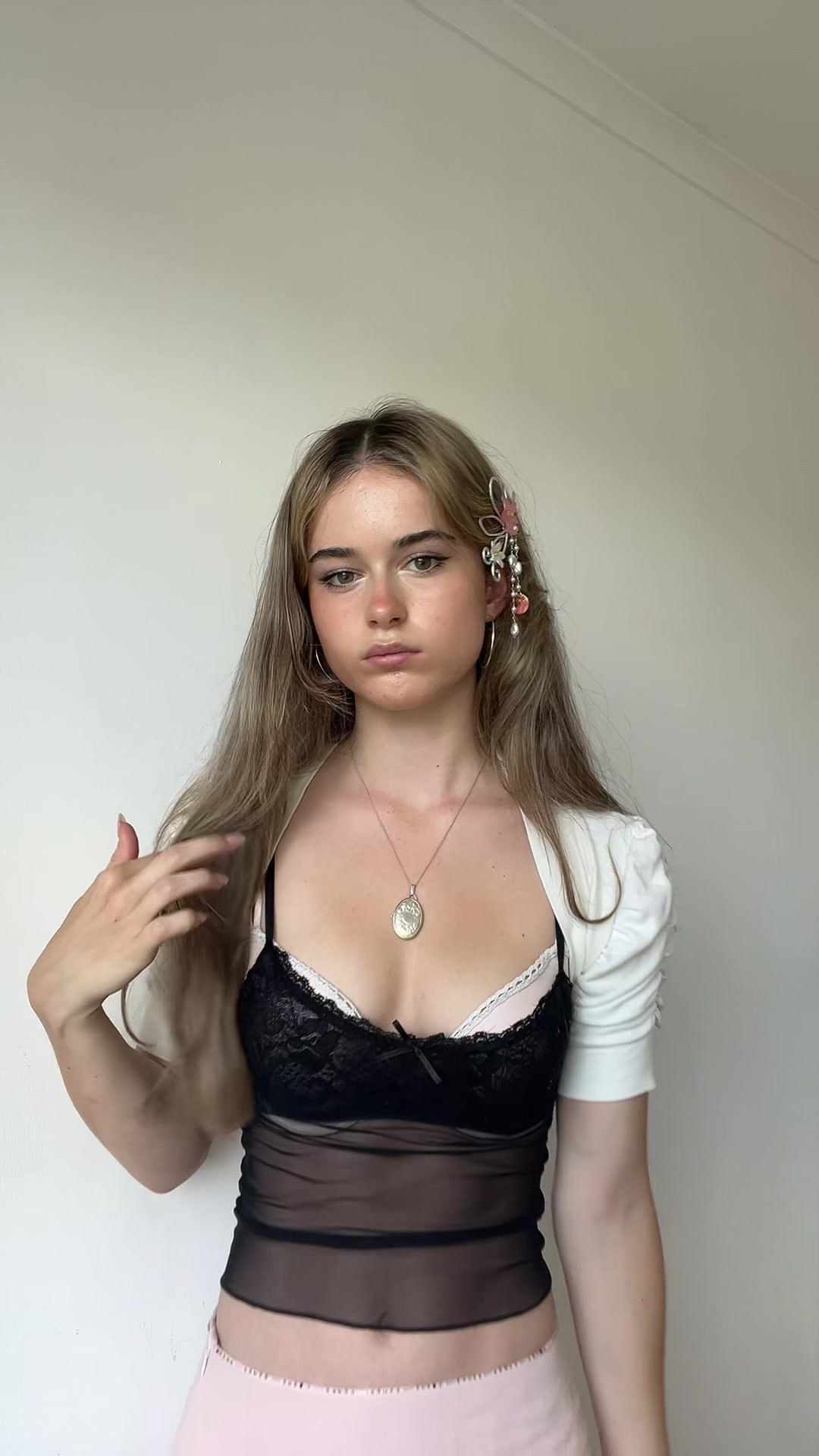 @Eva .𖥔 ݁ ˖