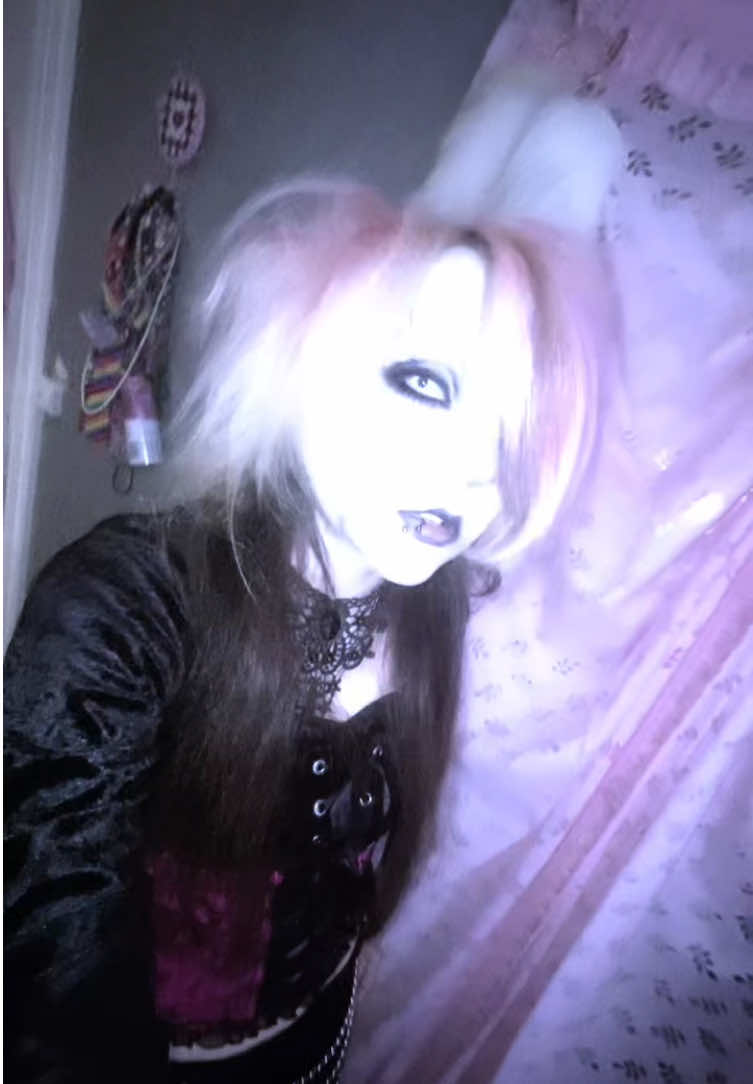 @🎀&dagger;Pommikone&dagger;🎀
