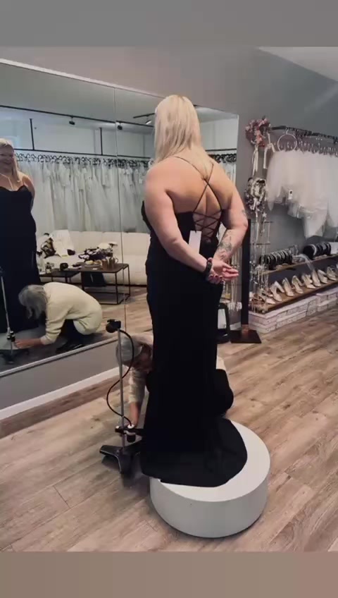 @alex.r.