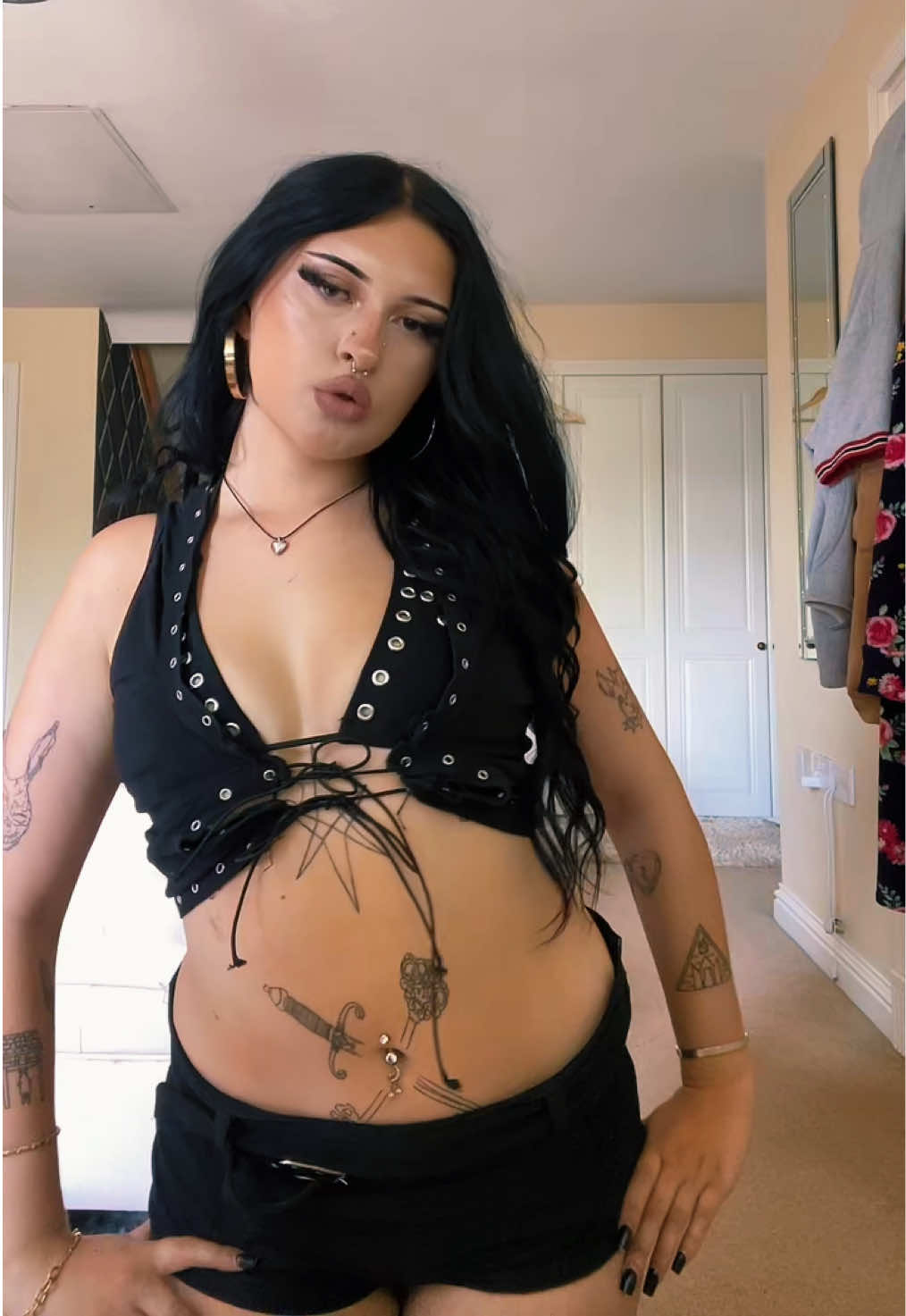 @thyevismurder
