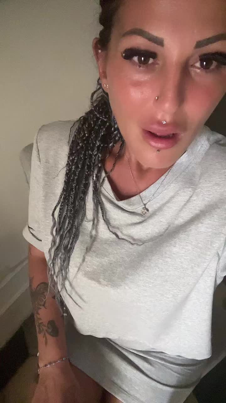 @Rosy🖤🐍