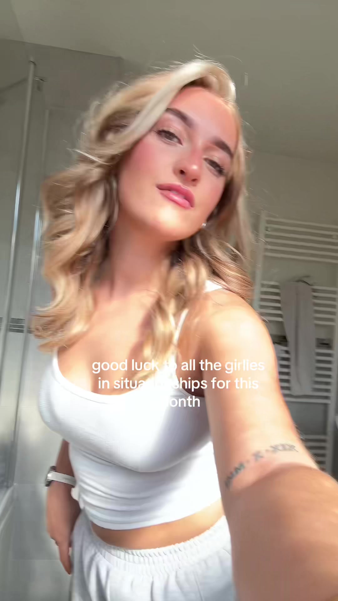 @erintheagent