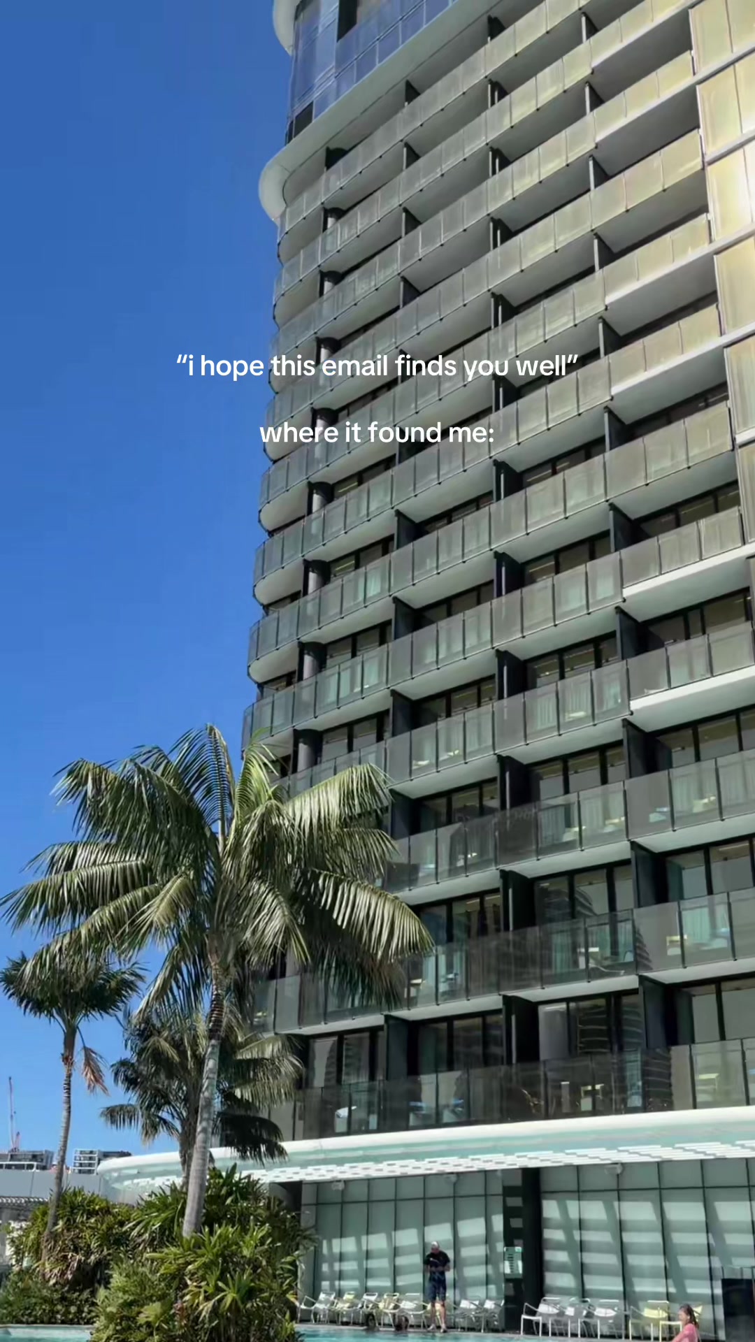 @larissa