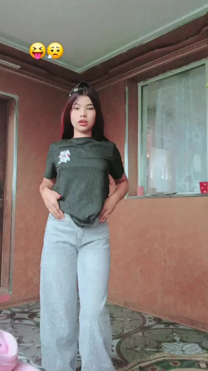 @Valentina🙉❤️