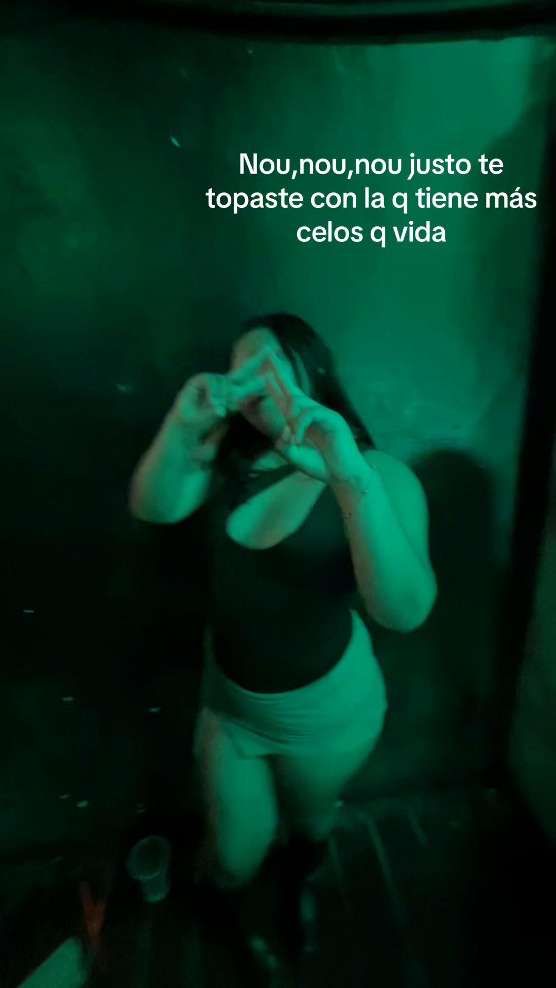 @Quedeque?