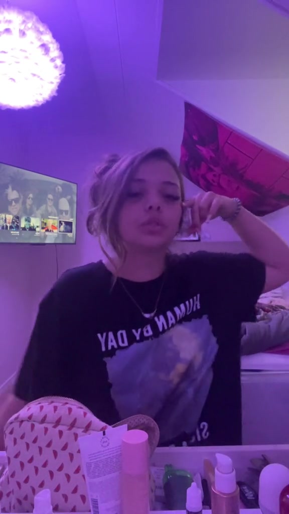 @$wag 🦄👻