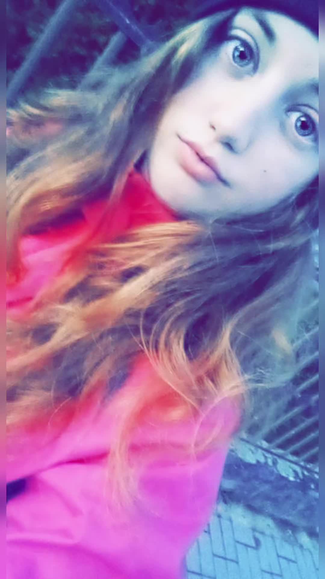 @🩷🩷Mónika❤️❤️