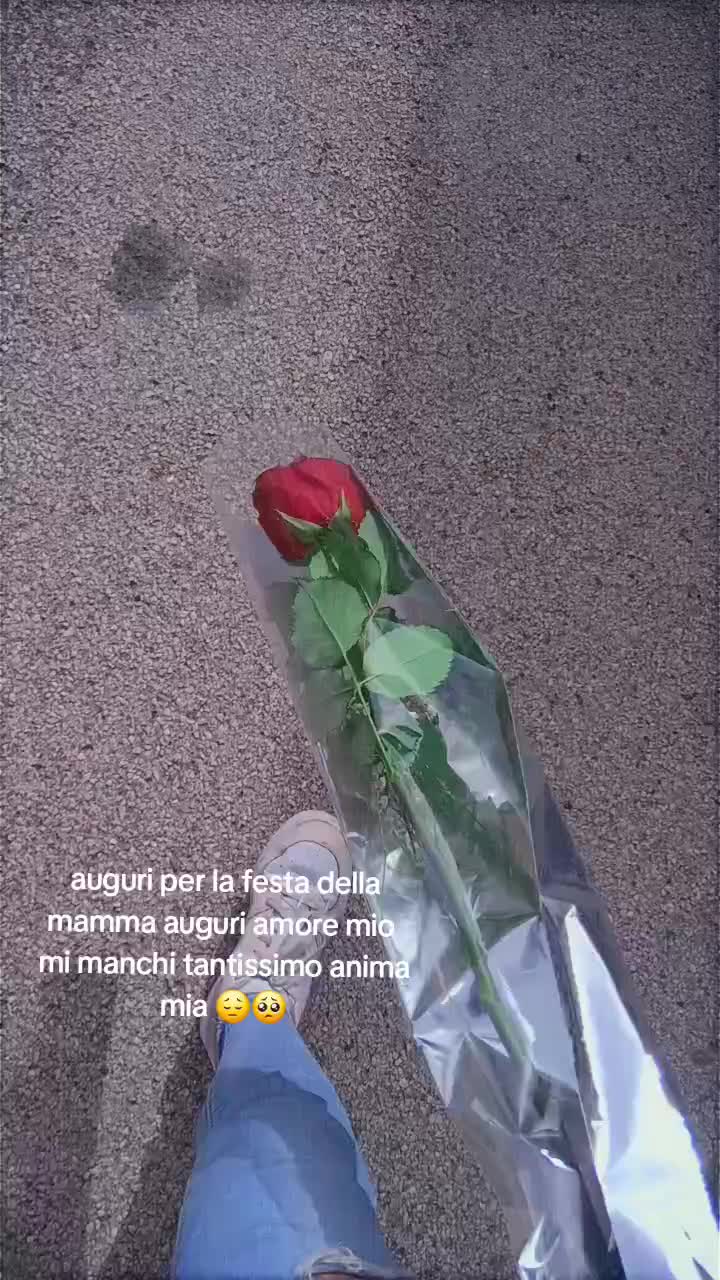 @😚delia_spamm💋