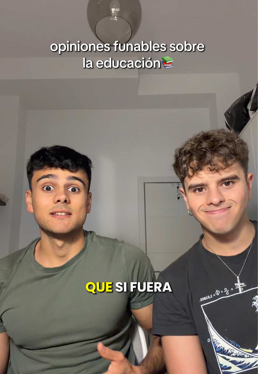 @Cristian González