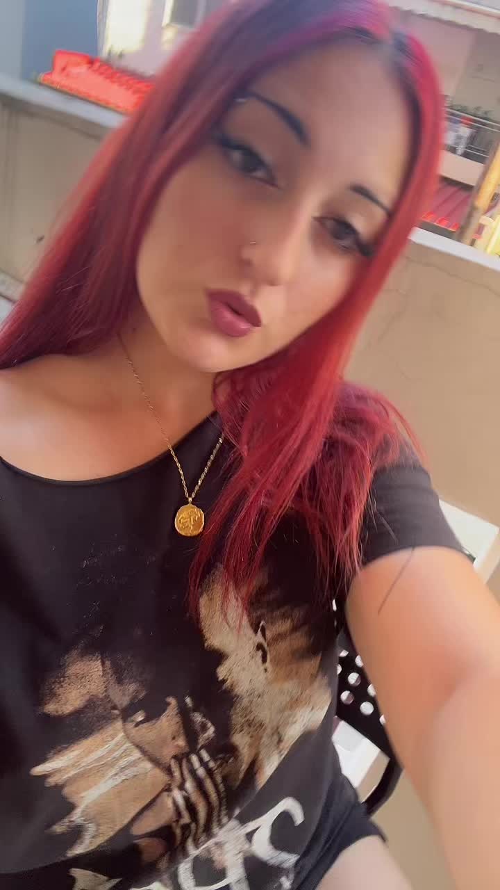 @linaaggelakii