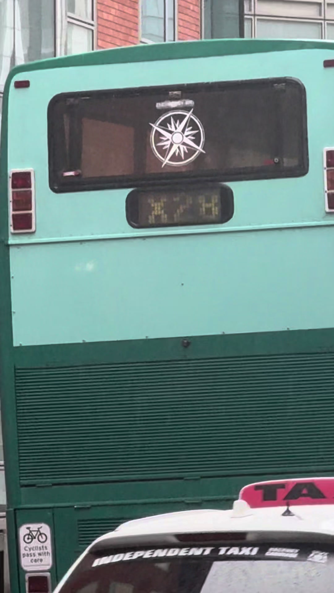 @BrodiesBus.