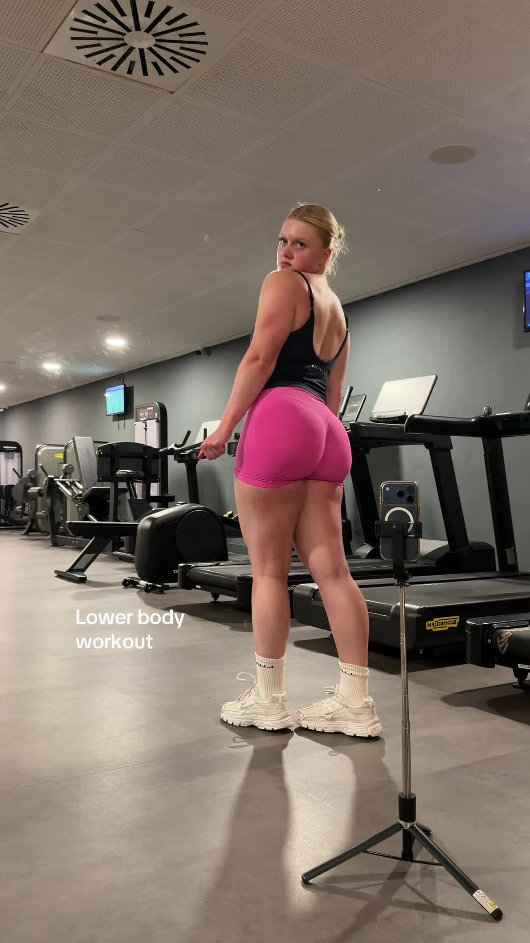 @JOJO🦄