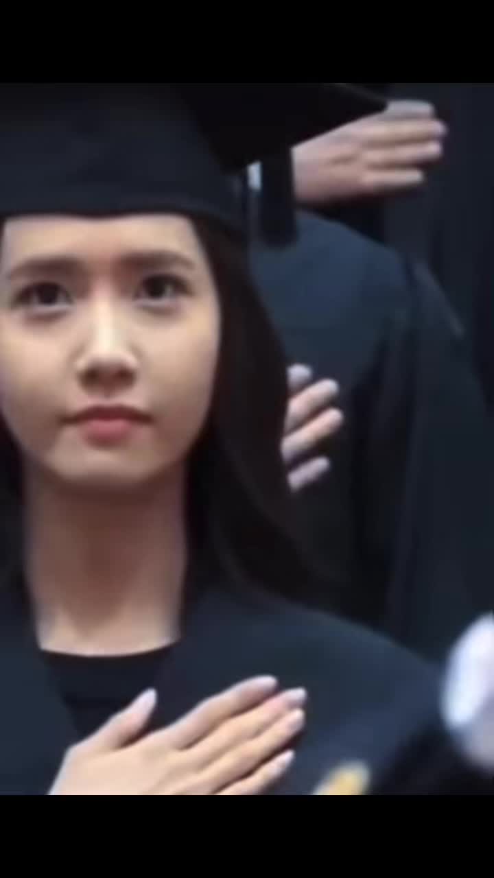 @LimYoonA์ค์