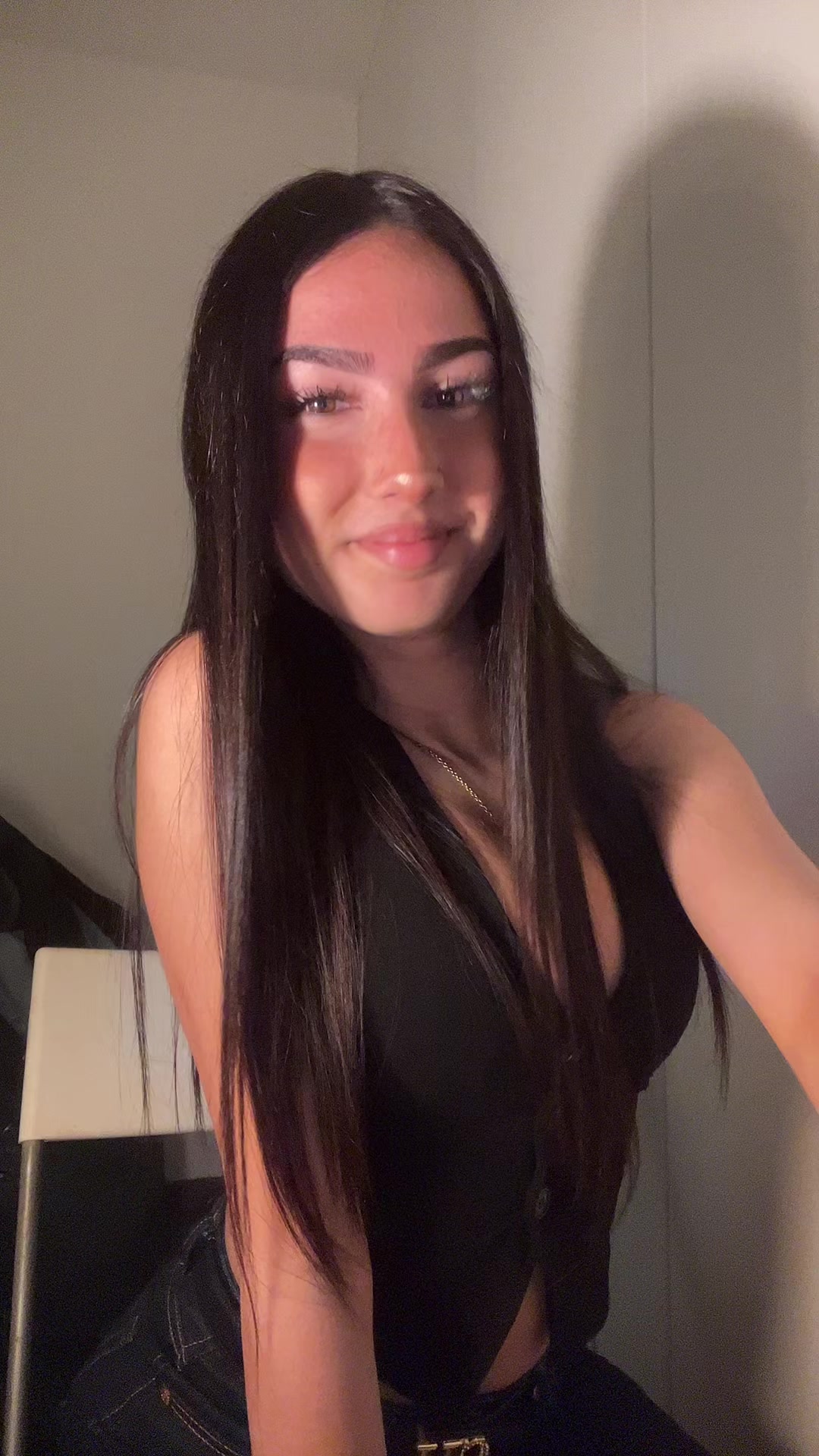 @𝐌