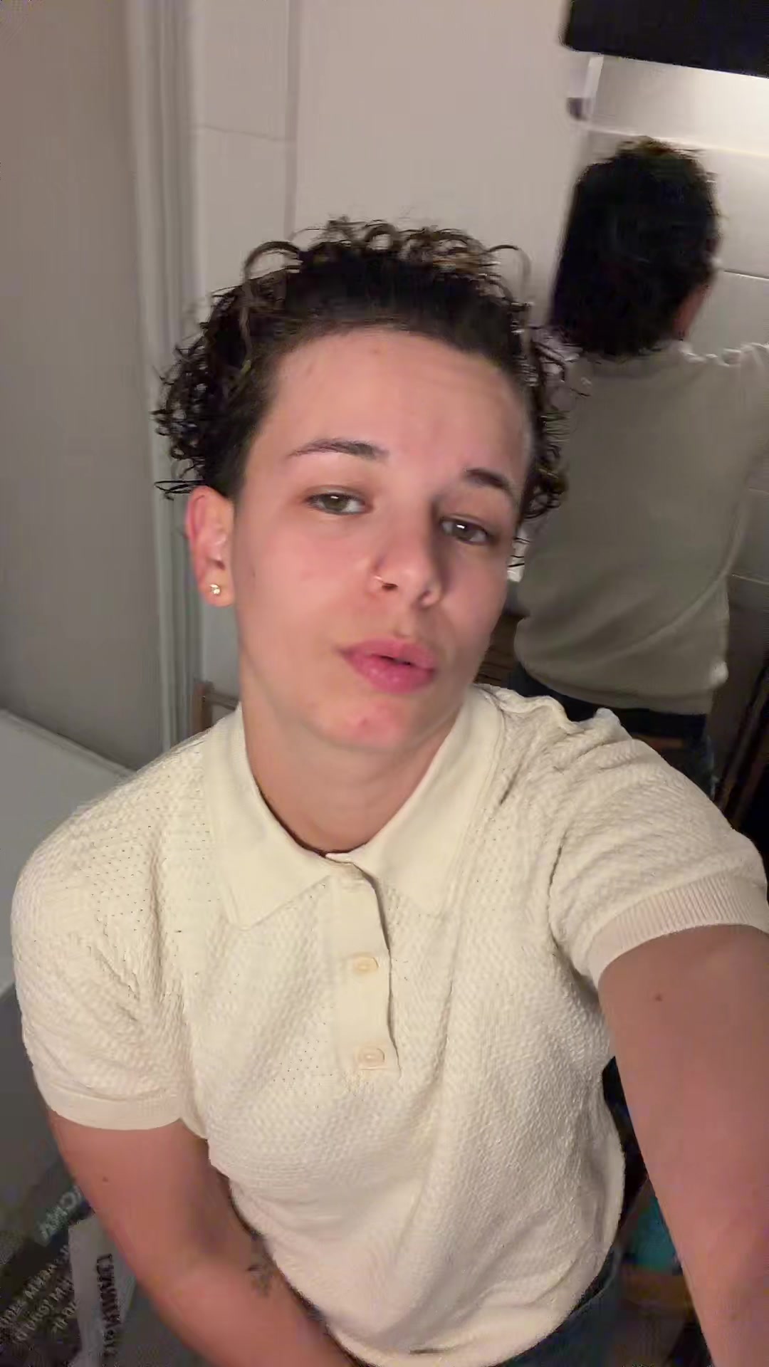 @In&egrave;s ✞