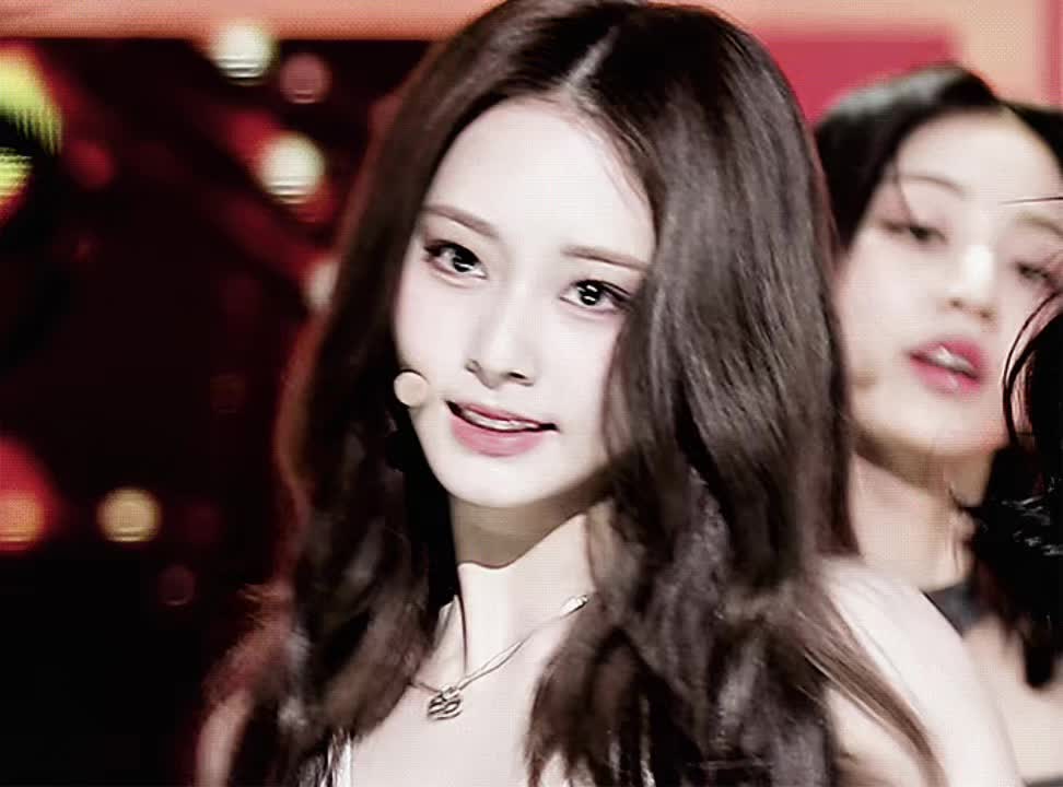@&hearts;︎₊˚｡⋆