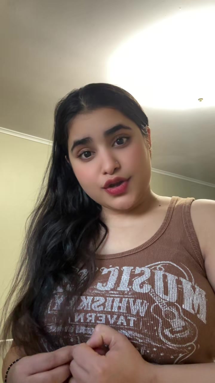 @riyaa_sharma18