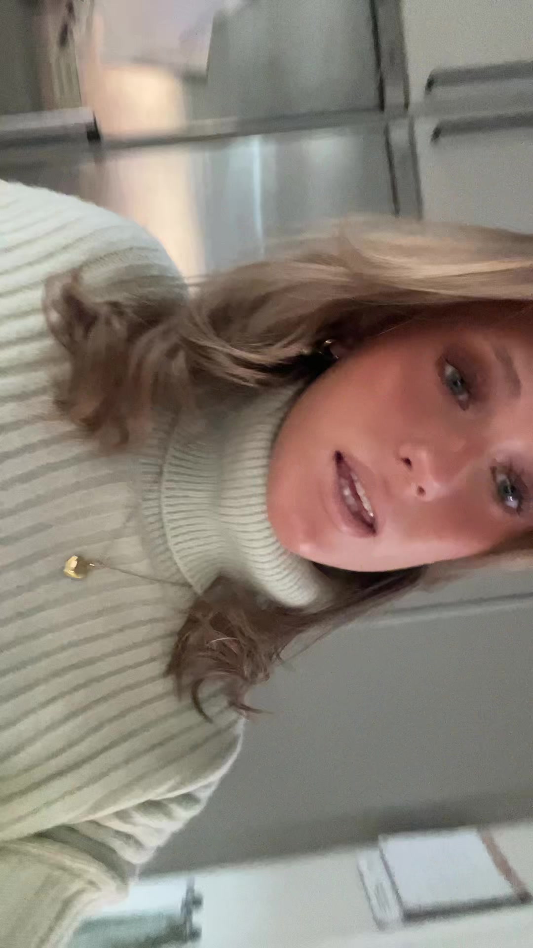 @😽