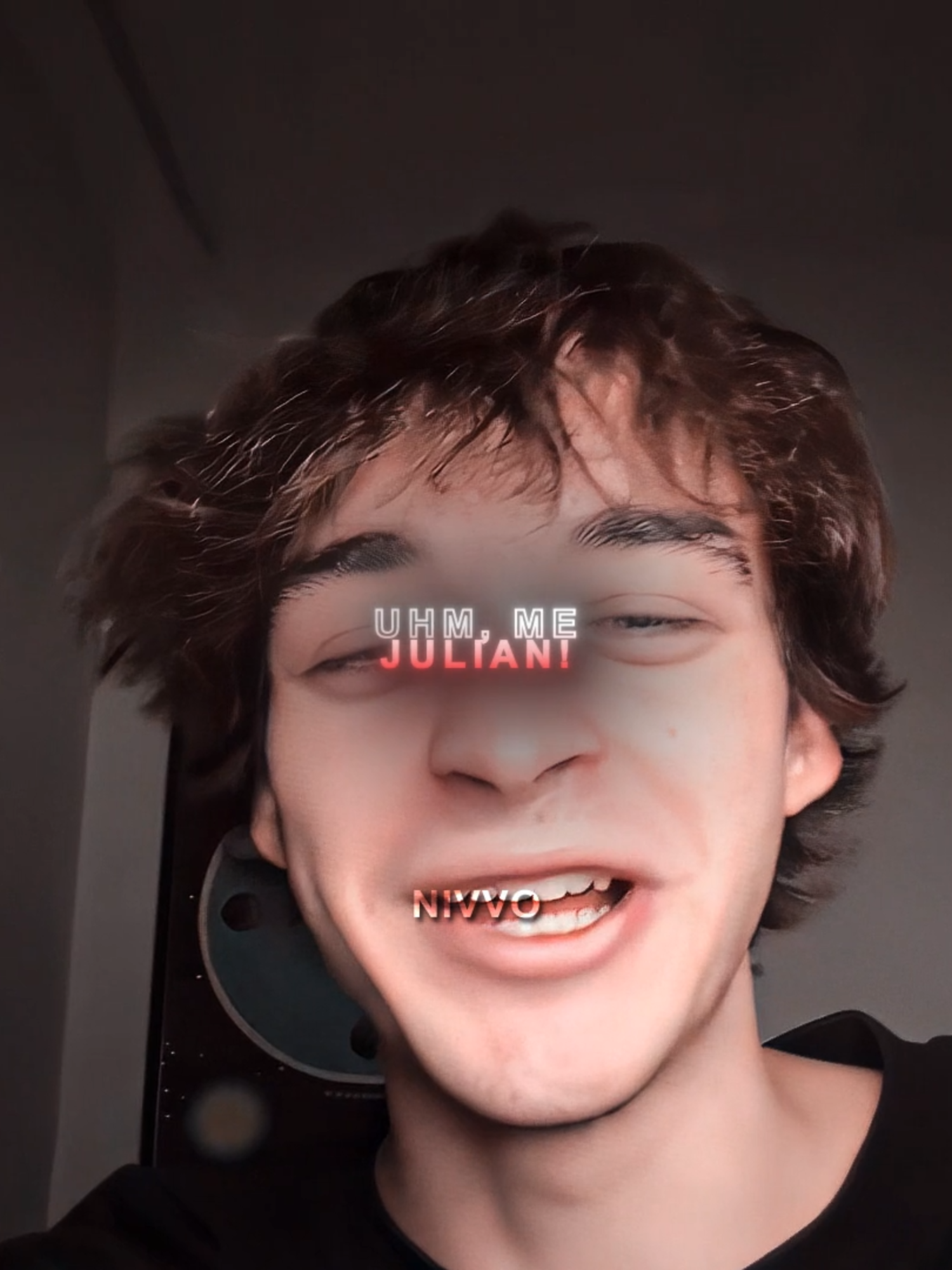 @Ｎｉｖｖｏ.