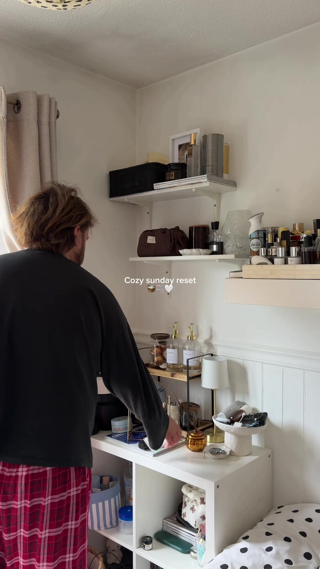 @george ⋆˙⟡