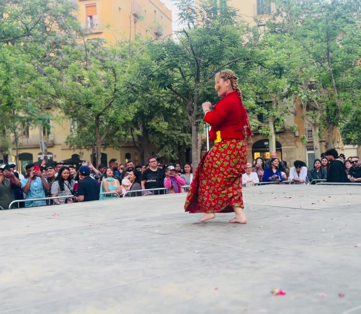 @Sumi ghimire (लक्ष्मी)🇳🇵🇪🇸