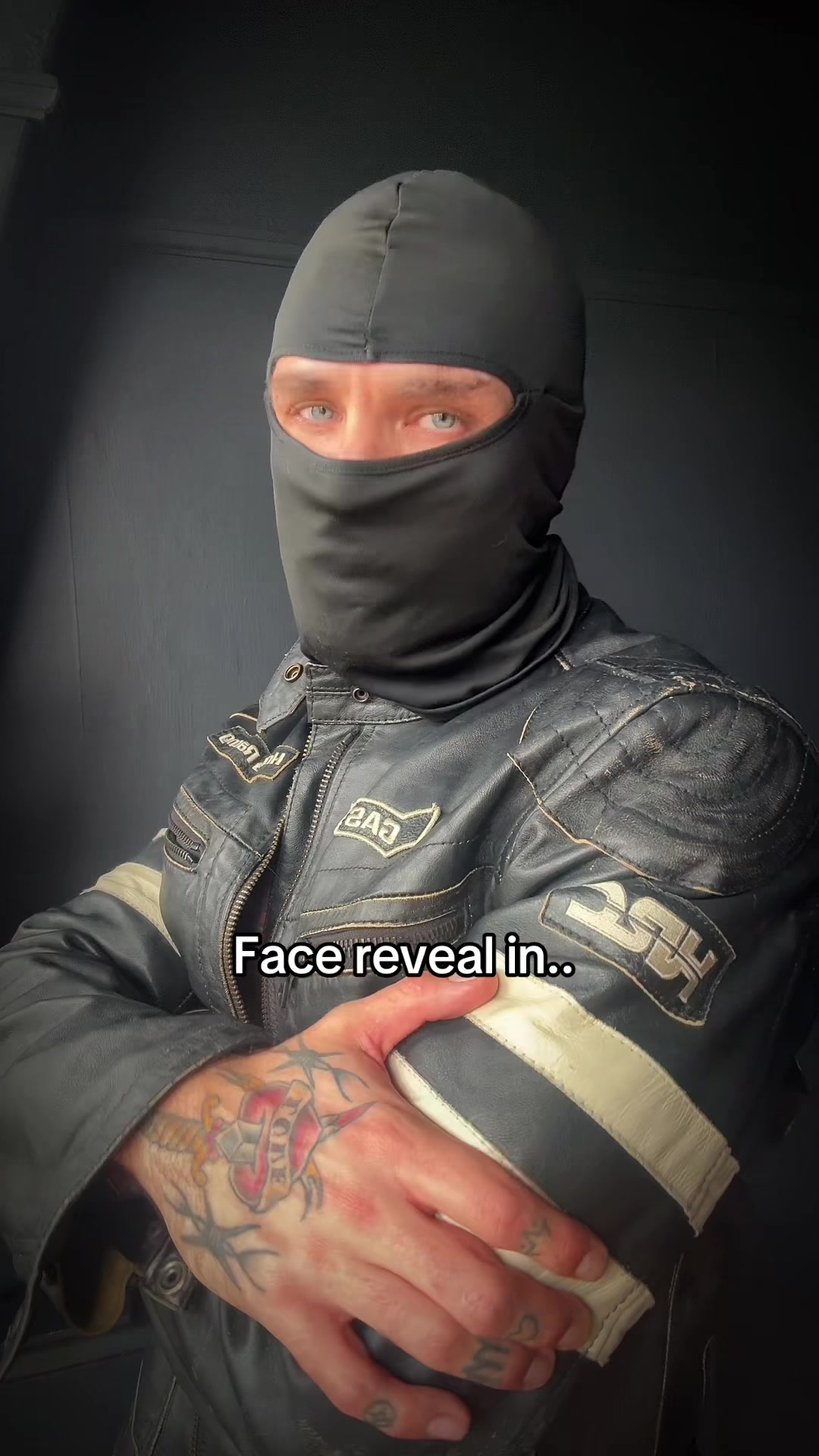 @D