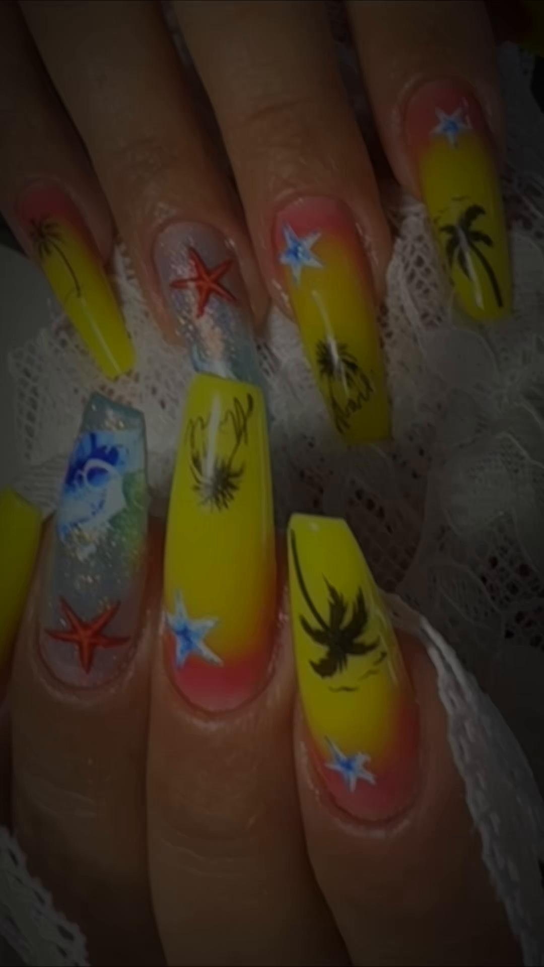 @Daniela Nails 💅🇷🇴💅🇬🇧♍️