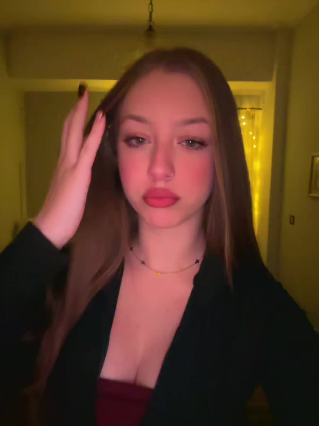 @𝓥🪬