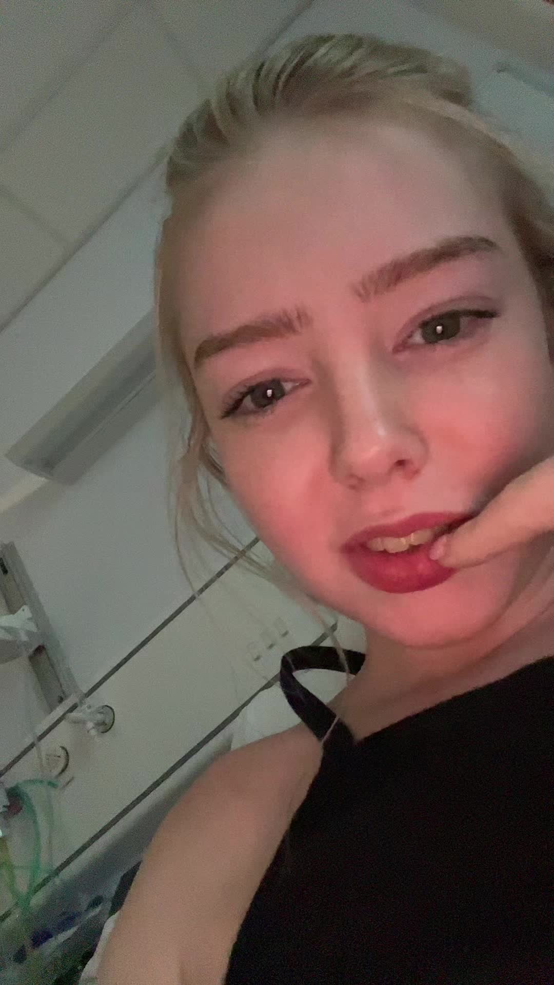 @mia