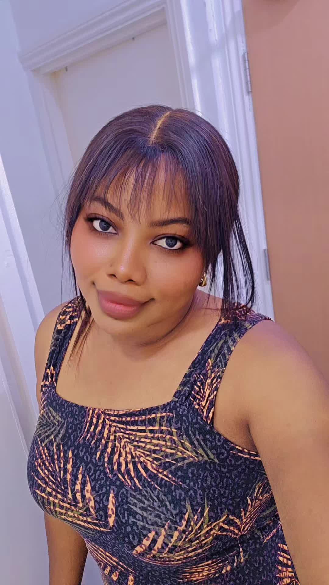 @NHYIRA PAPABI ( HEADMISTRESS)